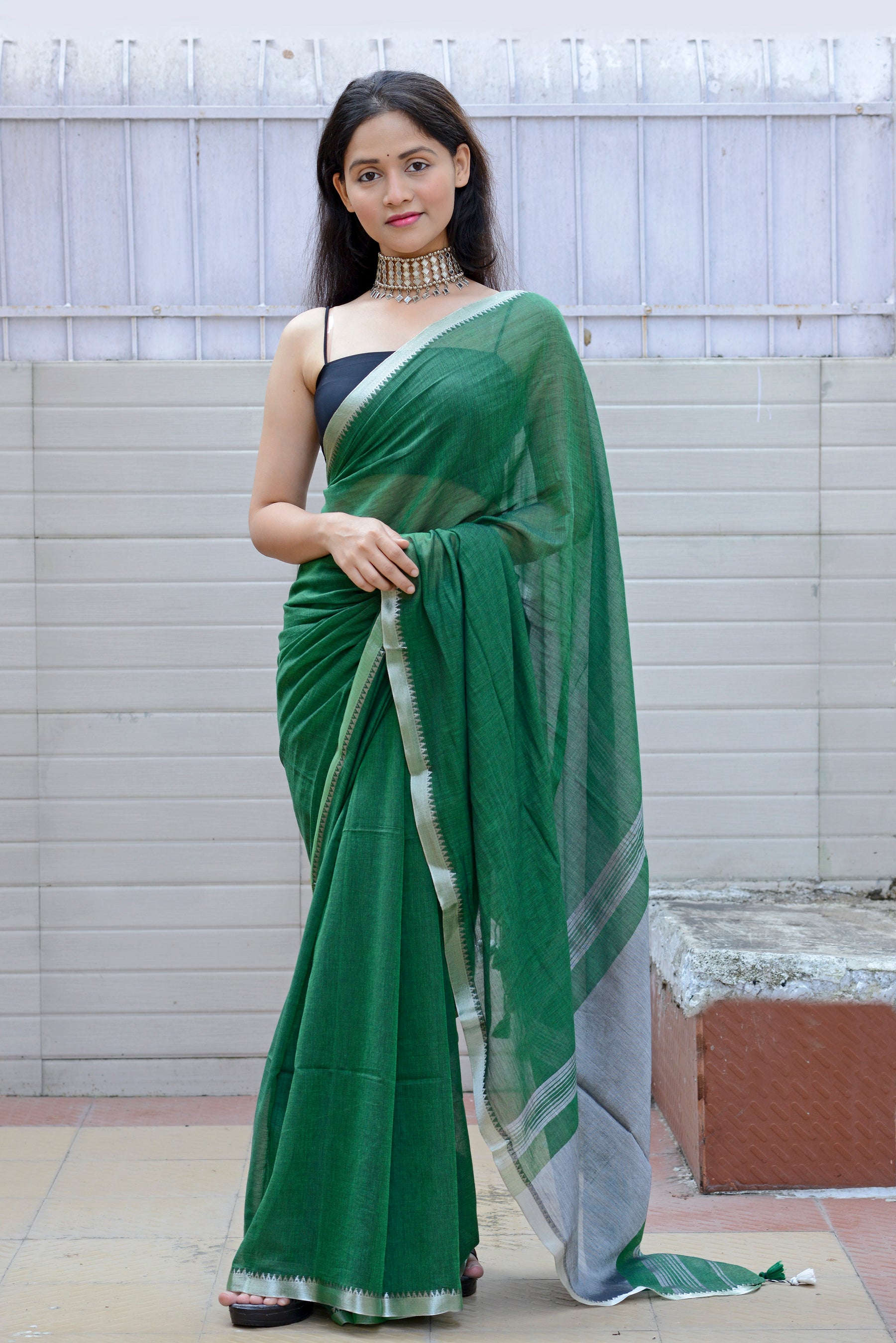 Buy Jodha Green Maheshwari Cotton Silk Saree - House Of Elegance – House Of  Elegance - Style That Inspires