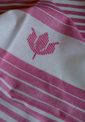 Handwoven Pink Lotus Bawanbooti Saree